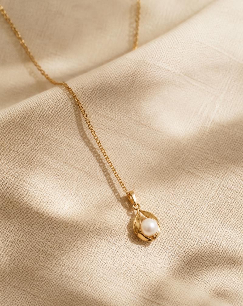 The Delight Pendant